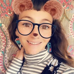 Meet your Posher, Emma